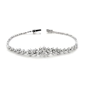 Round Cut Tapered Diamond Bracelet