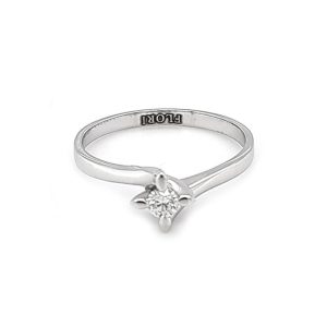 White Diamond Solitaire Ring