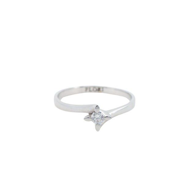 White Diamond Solitaire Ring