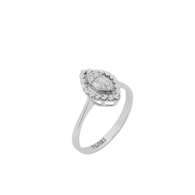 Baguette and Round Cut Diamond Ring