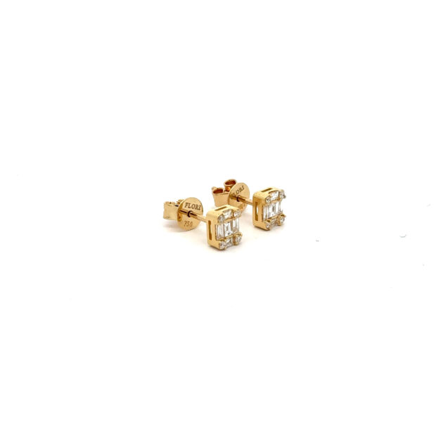 Timeless Baguette Diamond Studs